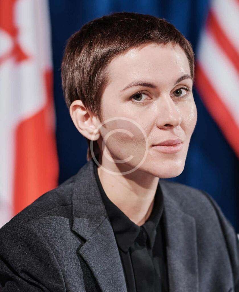 Анн Wалкер